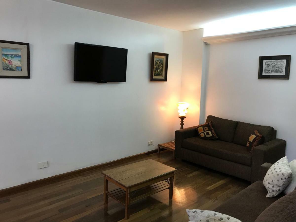 Apartamento Cabildo y Juramento con parrilla Ciudad Autónoma de Ciudad Autónoma de Buenos Aires Exterior foto